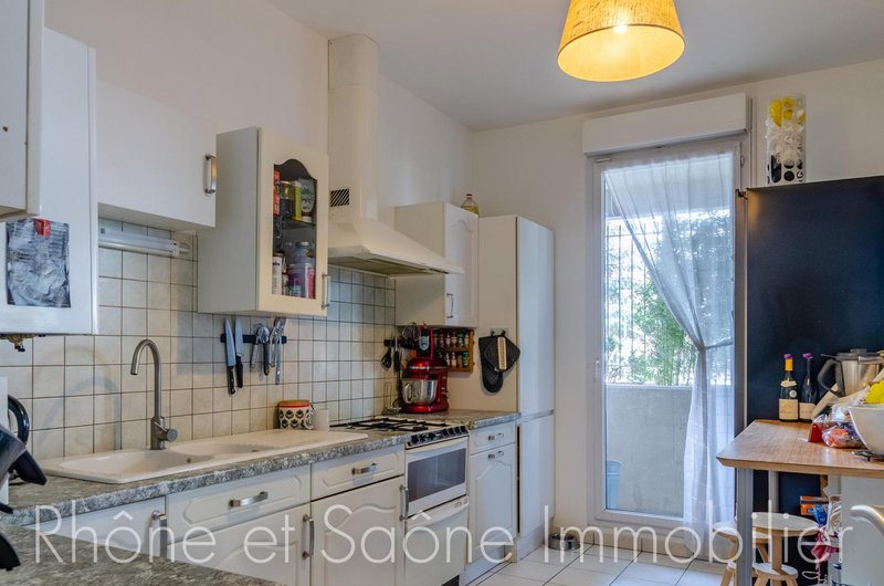 Vente T4 81 m² à Lyon-3eme-Arrondissement 329 000 € - Photo 4