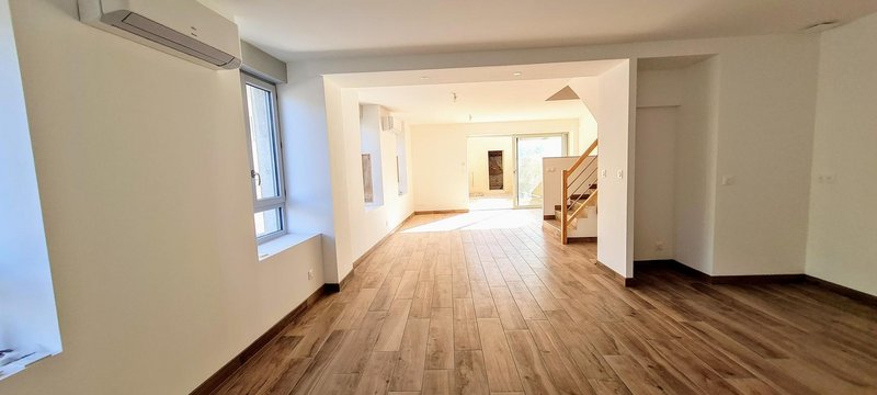 Entièrement rénovée - Photo 3