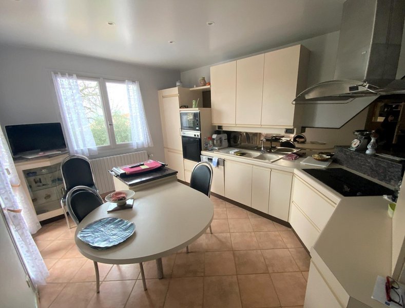 Vente Maison 110 m² à Fareins 523 700 € - Photo 5