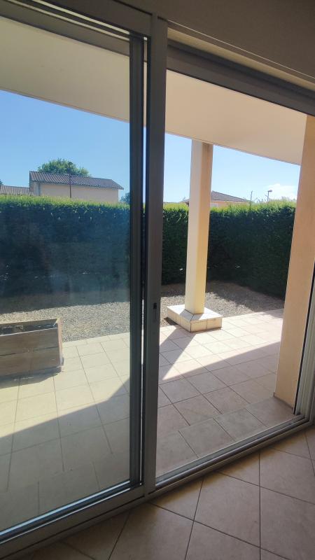 CHATILLON SUR CHALARONNE – T2 au RDC avec espace extérieur, cave et garage