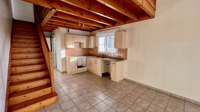 T3 DUPLEX AVEC TERRASSE ET GARAGE