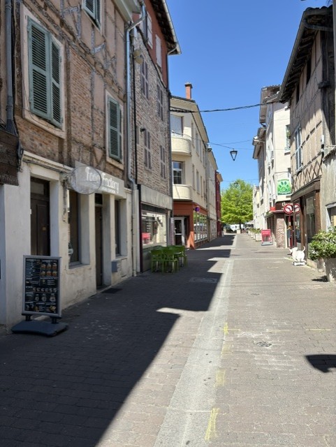 À VENDRE : Pas de Porte Commercial à Châtillon-sur-Chalaronne