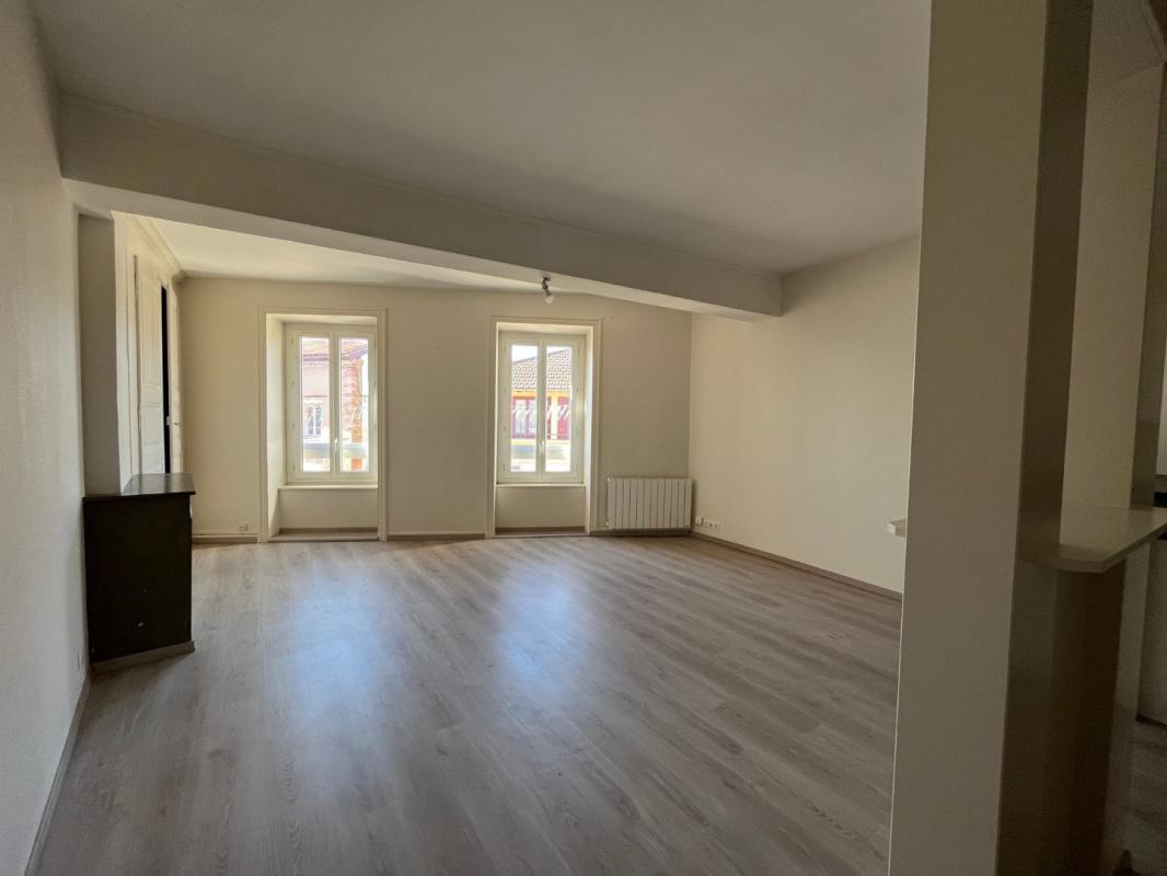 SPACIEUX T2 CENTRE VILLARS