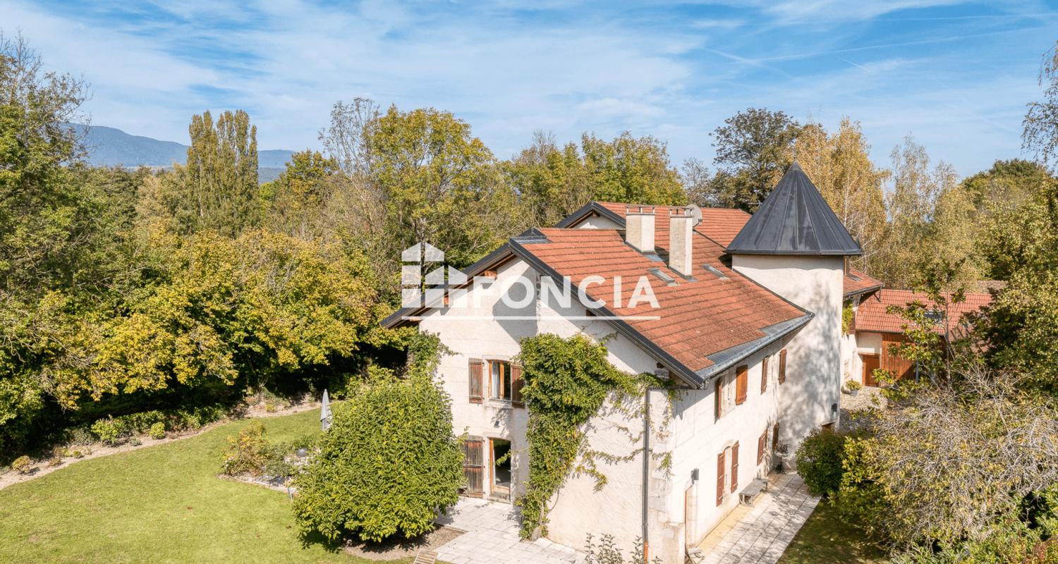 Magnifique domaine à Versonnex aux portes de la Suisse