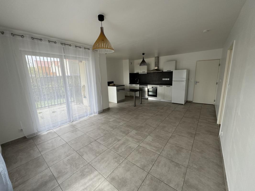 Appartement T3 avec TERRASSE et GARAGE