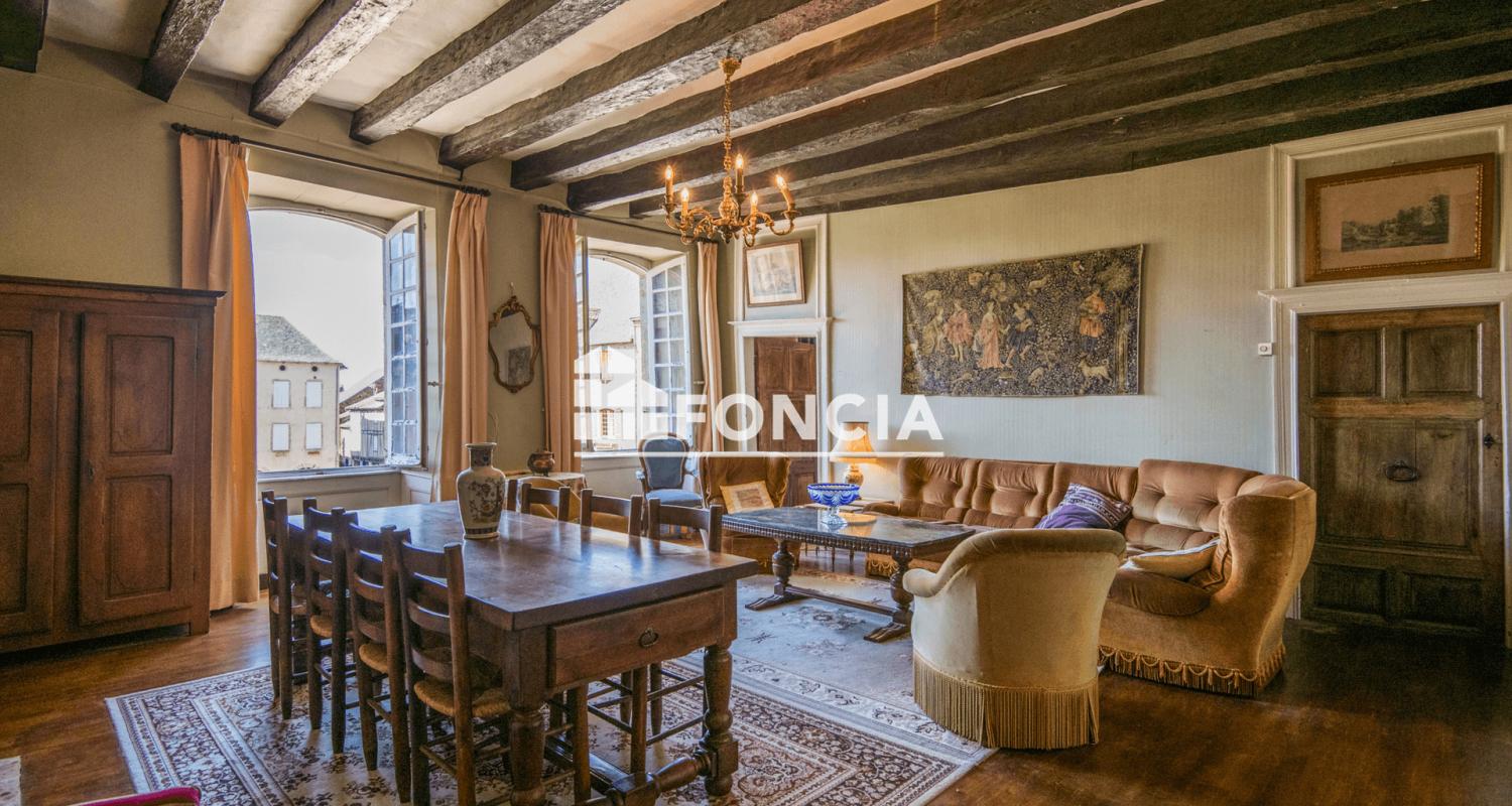 Maison de caractère de 250 m² au cœur de la bastide de Sauveterre-de-Rouergue