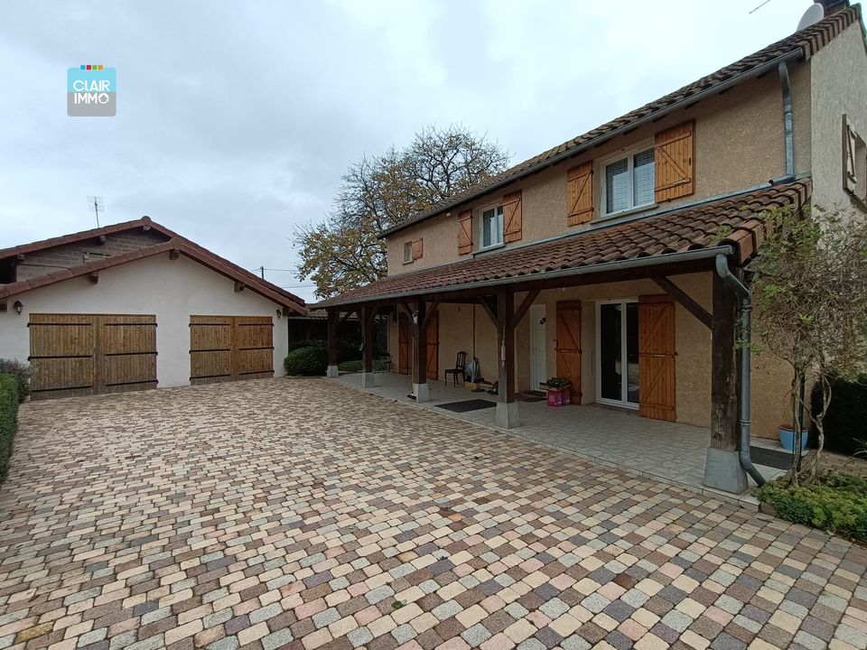 A CHEVROUX MAISON 4 PIECES DE 145 M² SUR TERRAIN DE 1 000 M² - Photo 2