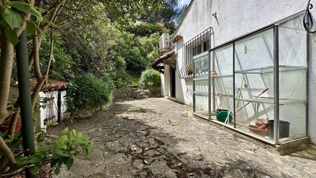 LA PENNE SUR HUVEAUNE, MAISON DE 104M² SUR TERRAIN DE 725M - Photo 5