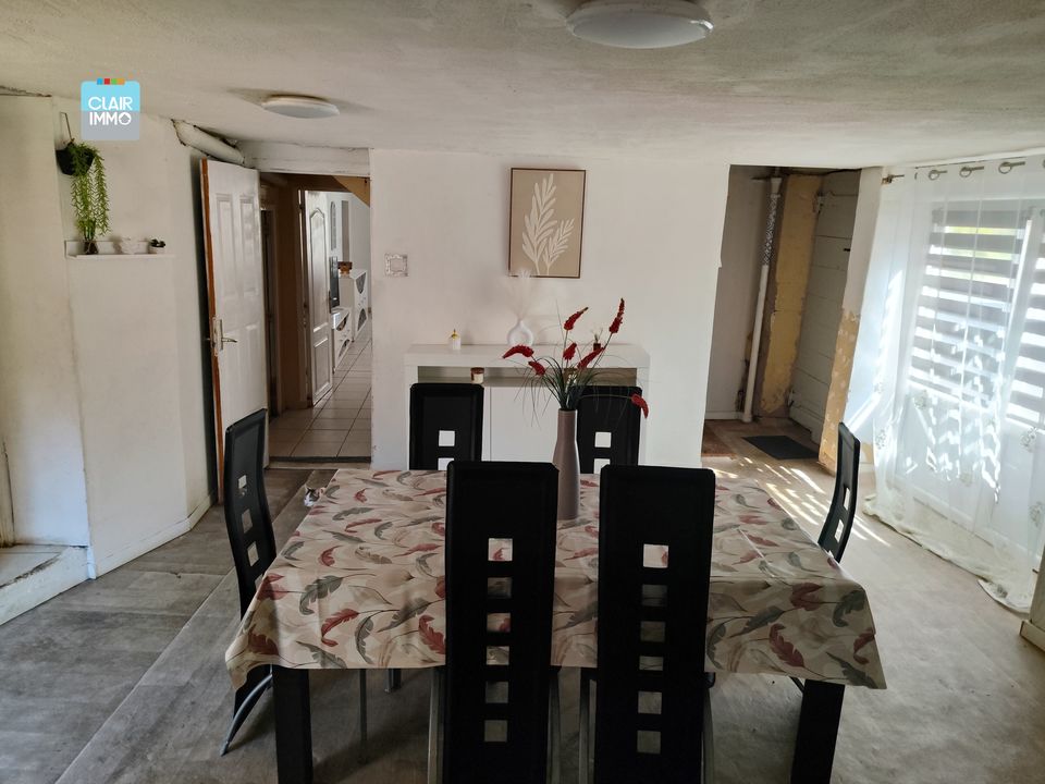 A SAINT-ALBAIN PROCHE MACON MAISON 5 PIECES DE 150 M2 SUR - Photo 2