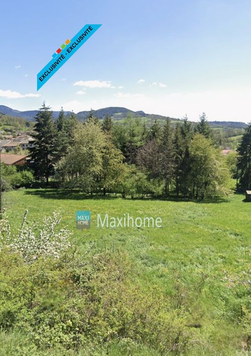 À Vendre  Superbe Terrain d'environ 2000 m² à Rosières