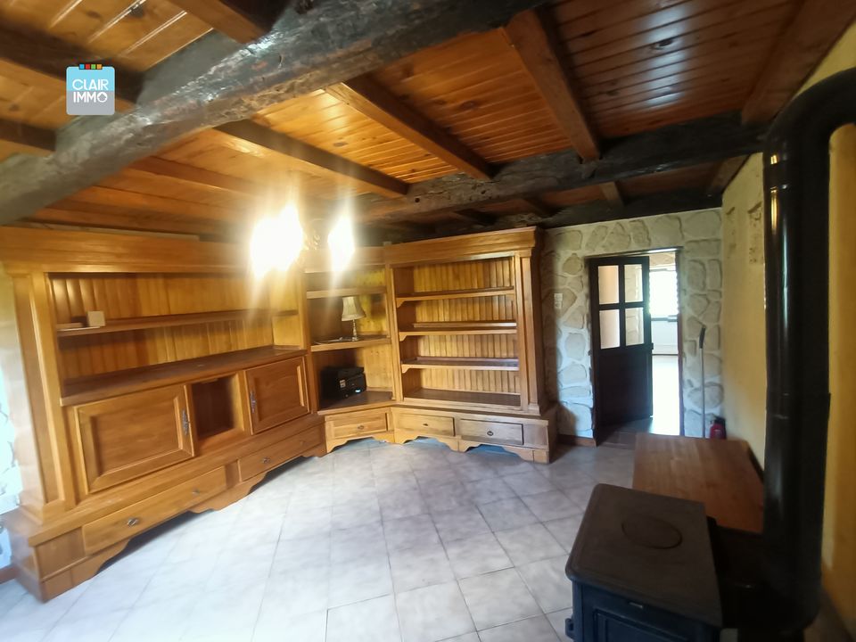 A BIZIAT PROCHE MACON ET BOURG-EN-BRESSE FERME 5 PIECES SUR - Photo 5
