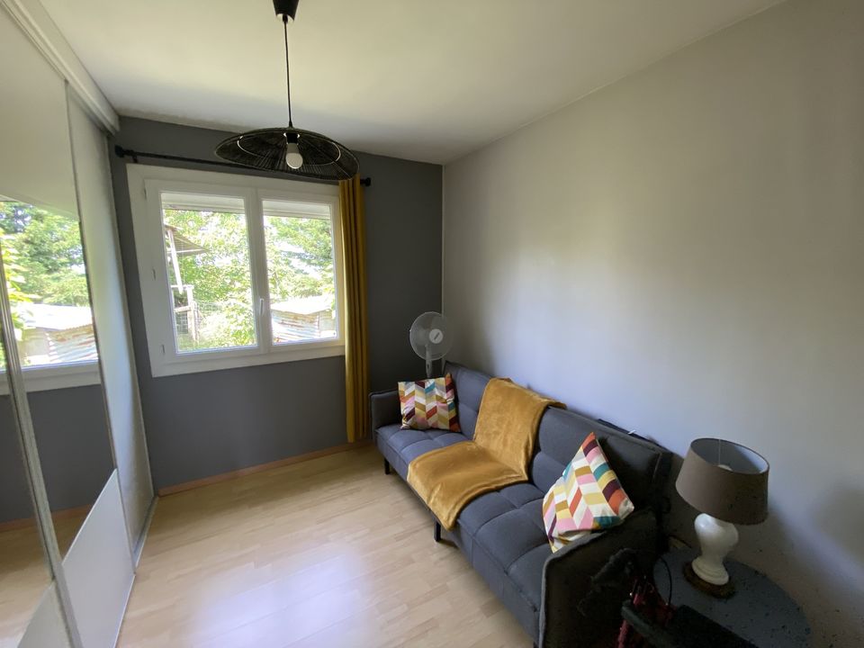 Maison type T4 terrain 1290 m2 - Photo 3