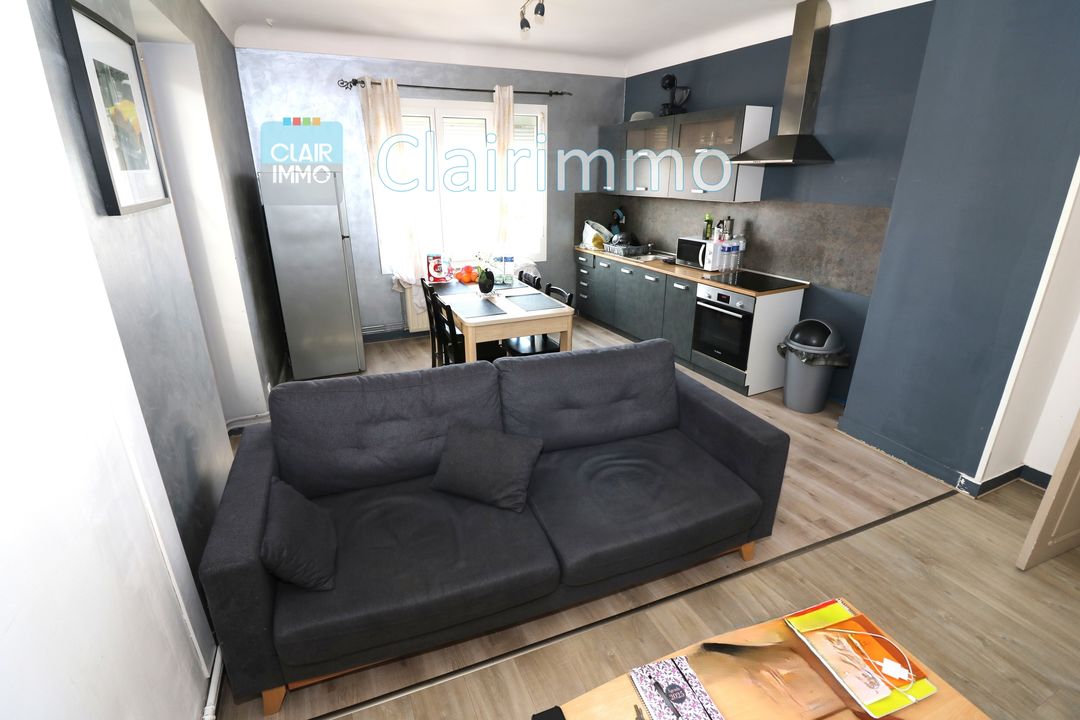 IMMEUBLE A VOCATION LOCATIVE 3 APPARTEMENTS A RENOVER