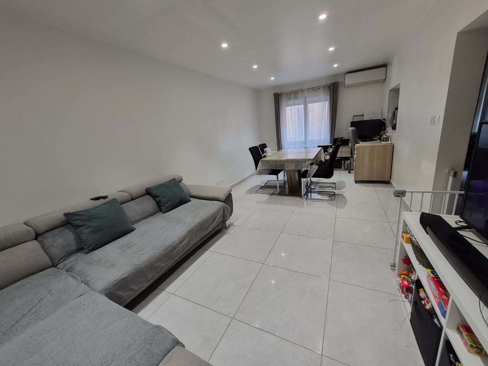APPARTEMENT EN DUPLEX