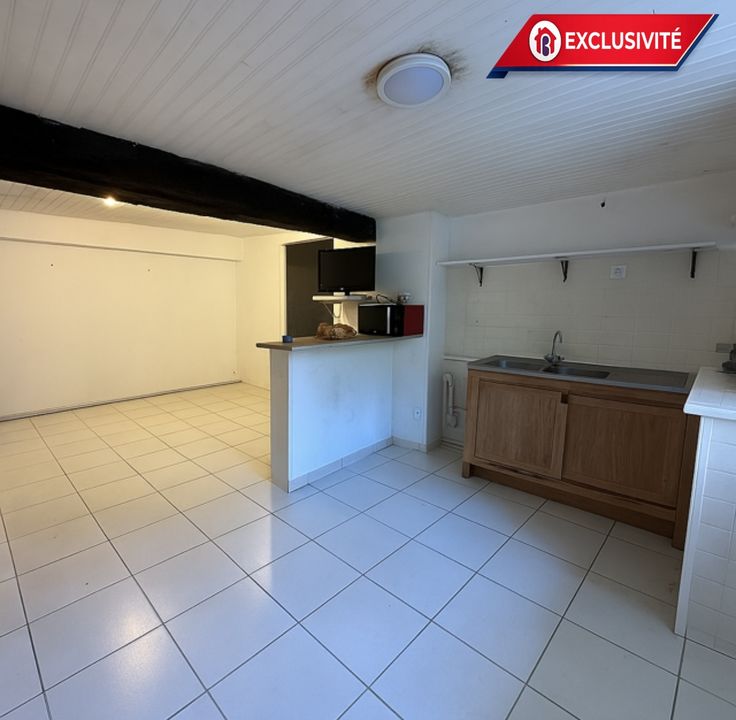 GRAND STUDIO EN COEUR DE VILLE 34M²