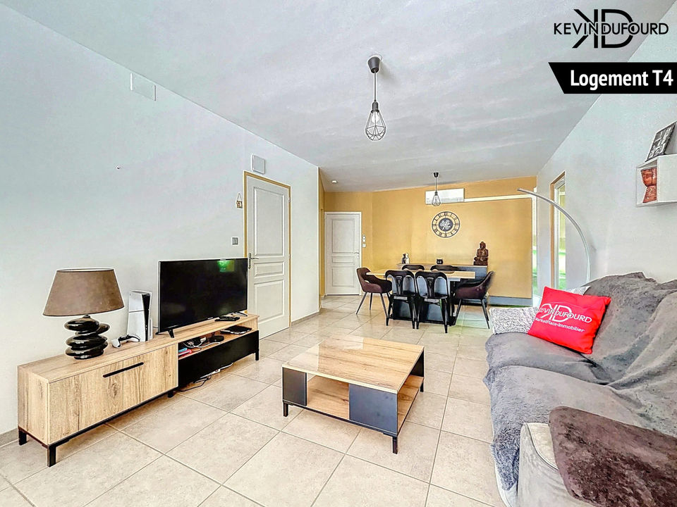 Maison avec 2 gîtes de 225 m² terrain de 2990 m² PISCINE à - Photo 5