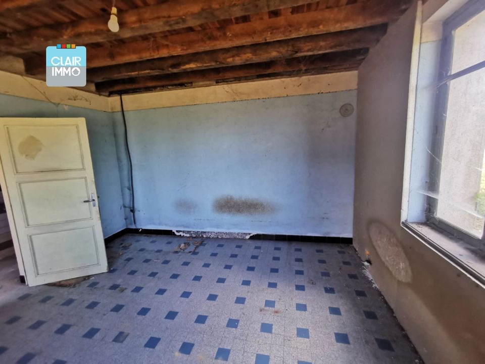 Maison de 123 m² à rénover à SORNAY - Photo 4