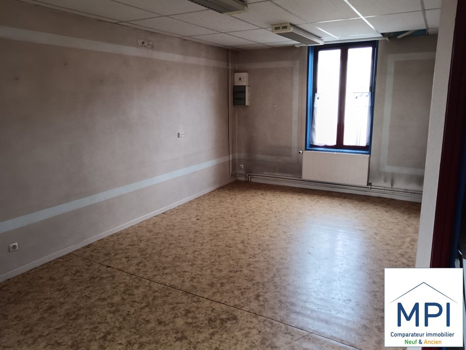 Bâtiment au centre de Vendin le vieil  avec possibilité de - Photo 2