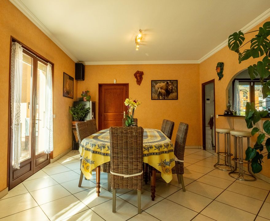 MONNETIER-MORNEX : TRES BELLE MAISON INDIVIDUELLE AVEC TERRAIN - Photo 3