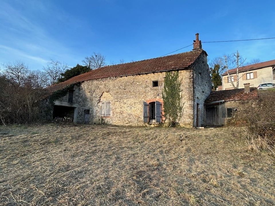 Maison à rénover avec terrain constructible. Opportunité à - Photo 2