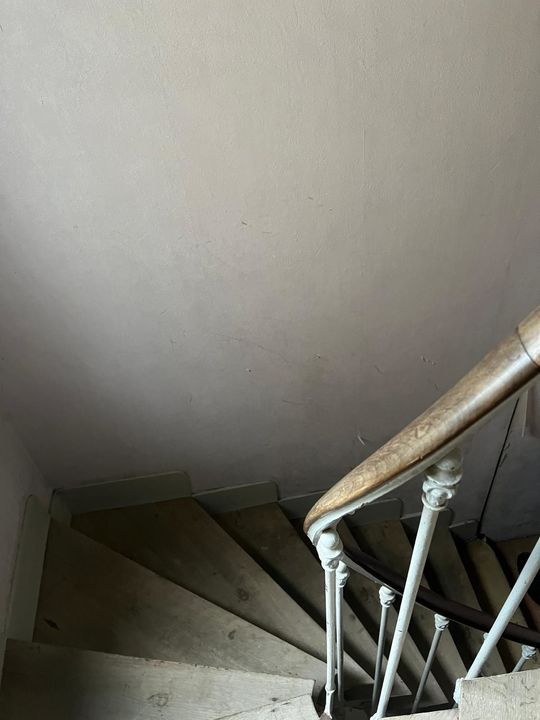 Un appartement spacieux, chaleureux et prêt à vivre au 1er - Photo 4