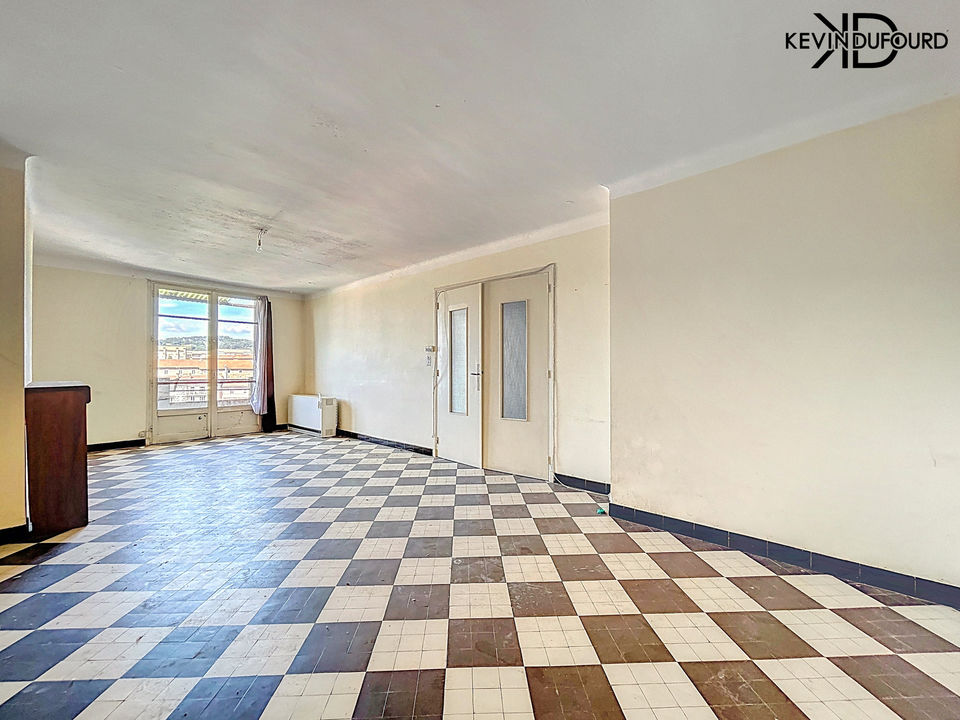 Appartement à vendre, 4 pièces, 80 m², Aubenas
