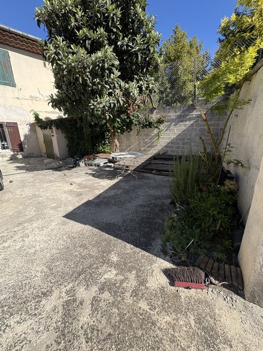 Avignon, bâtisse investisseur environs 500m² habitables - Photo 3