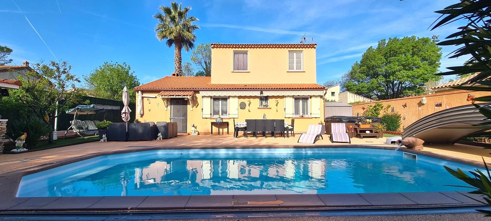 Villa 125 m² en R+1 avec piscine + spa + 575 m² de terrain - Photo 3