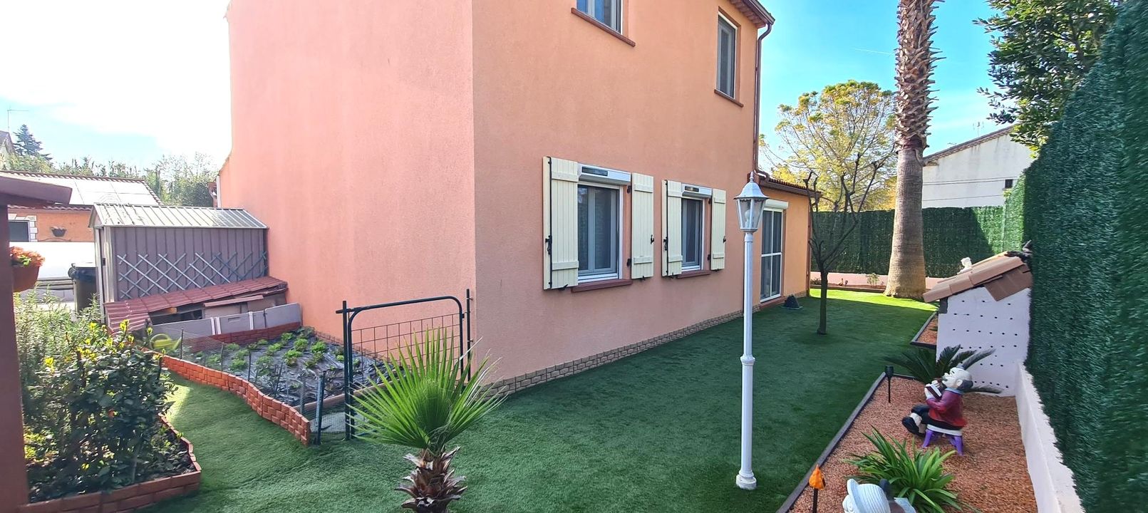 Villa 125 m² en R+1 avec piscine + spa + 575 m² de terrain - Photo 4