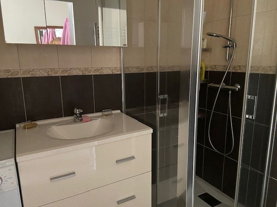 A VENDRE APPARTEMENT T3 : CENTRE VILLE OLIVET - Photo 3