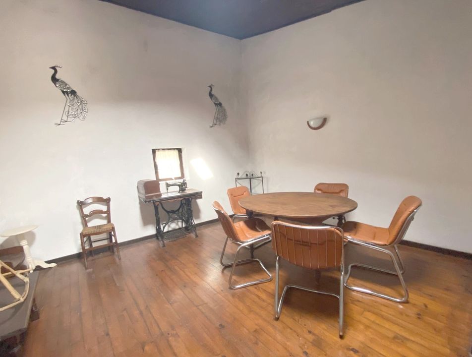 Belle maison de village et sa cour privative - Photo 2