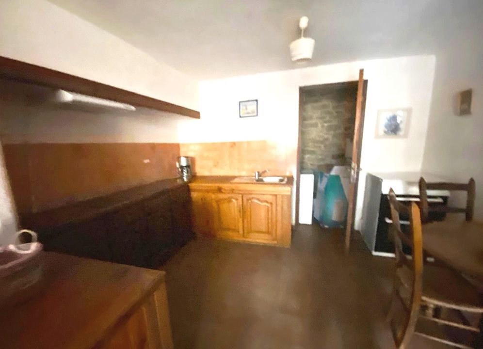 Belle maison de village et sa cour privative - Photo 5