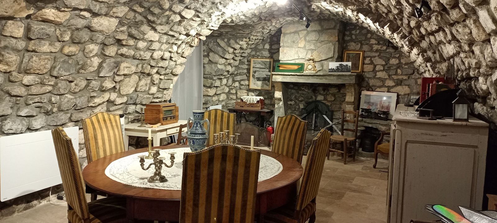MAS du XVIIIe siècle , Piémont Cévenol , 2 700 m² de - Photo 3
