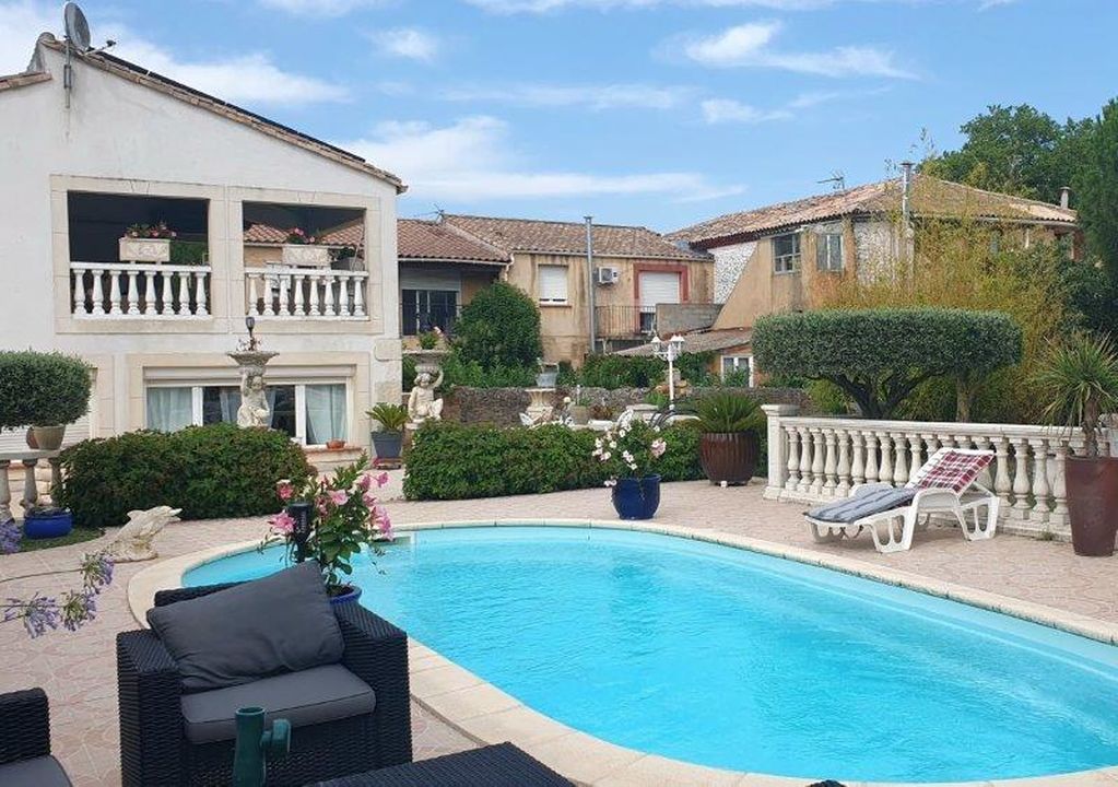 TRES BELLE PROPRIETE AVEC PISCINE AU SEL terrain 3000m² - Photo 3