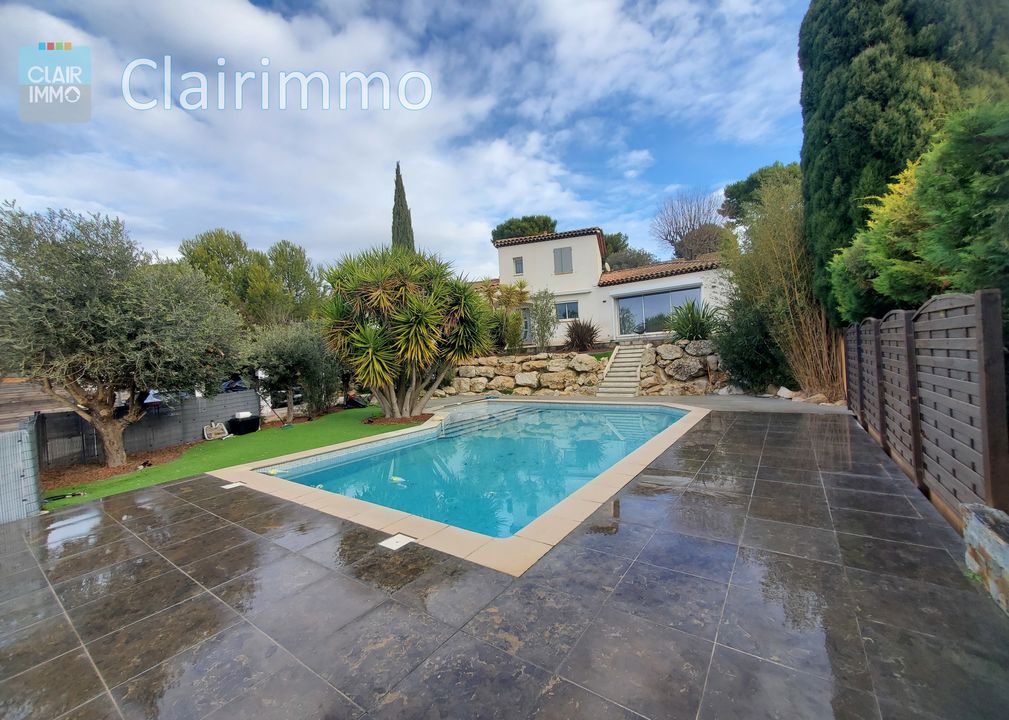 Maison à vendre, 5 pièces, 168 m², Velaux