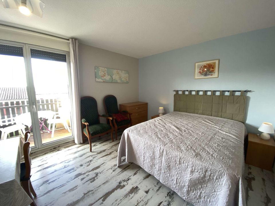 APPARTEMENT PROCHE DES THERMES AVEC CLIMATISATION - Photo 4
