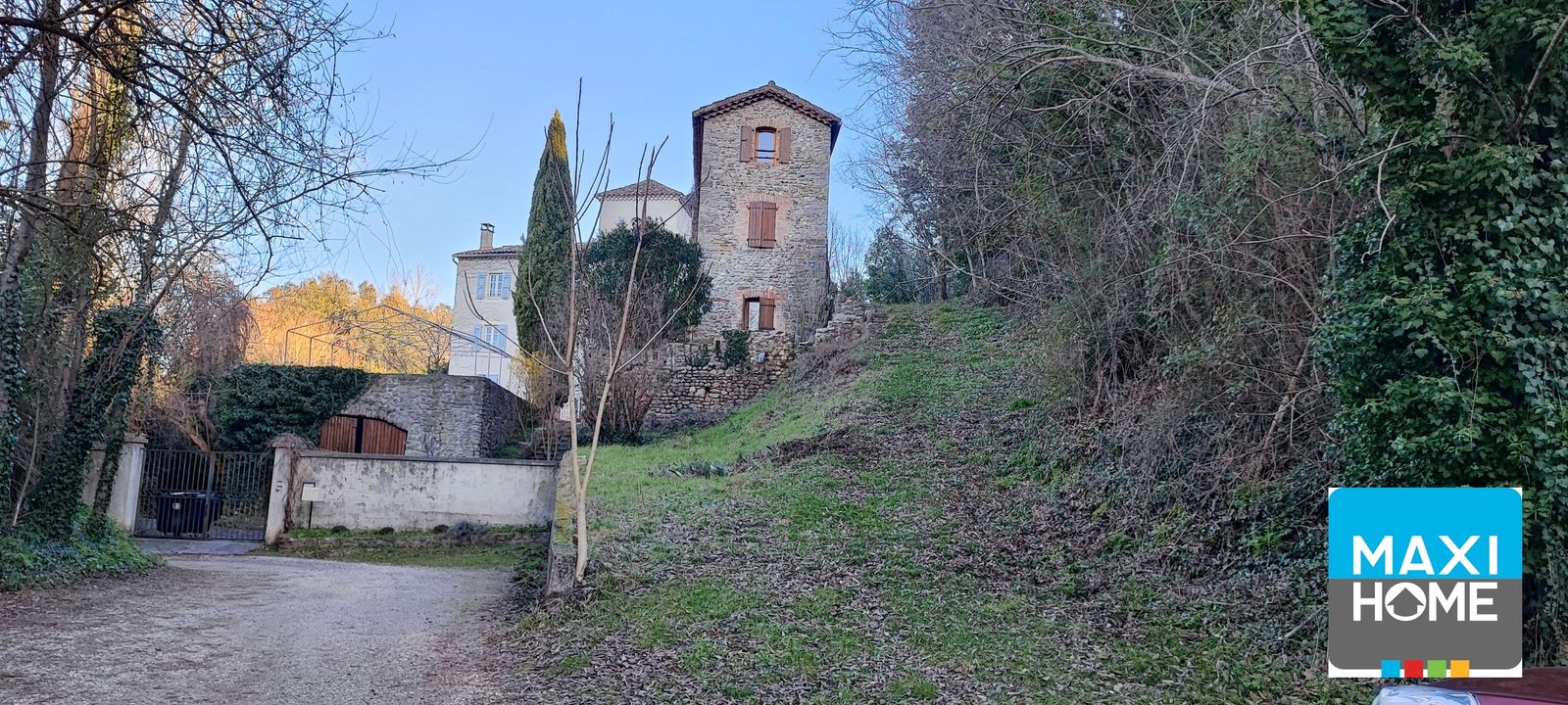 Propriété de prestige .16 pièces ' env. 420 m². Domaine de - Photo 2