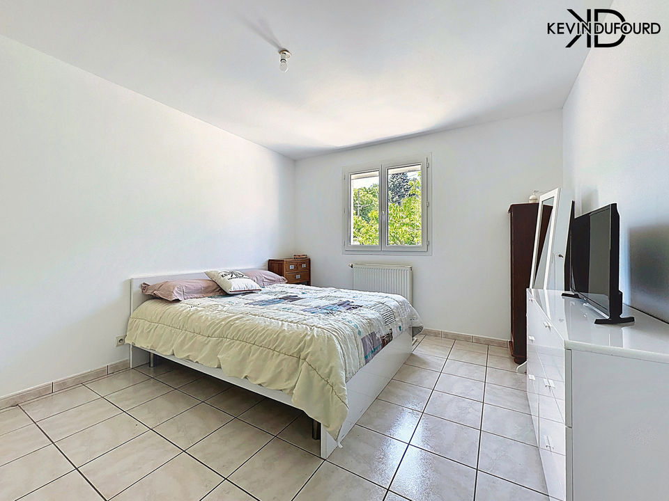 Maison de 130m² sur un terrain de 1125m² à LARGENTIÈRE - Photo 5