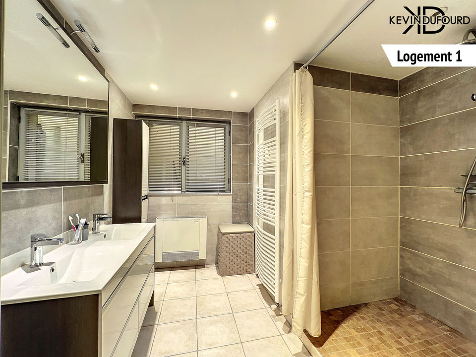 Maison de 200m² sur un terrain de 2357m² à VALS LES BAINS - Photo 5
