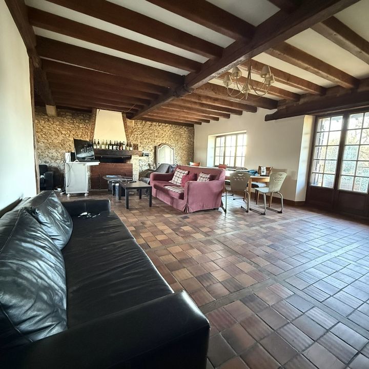 Maison familiale 132 m² - 4 chambres - Sous sol total - Photo 3