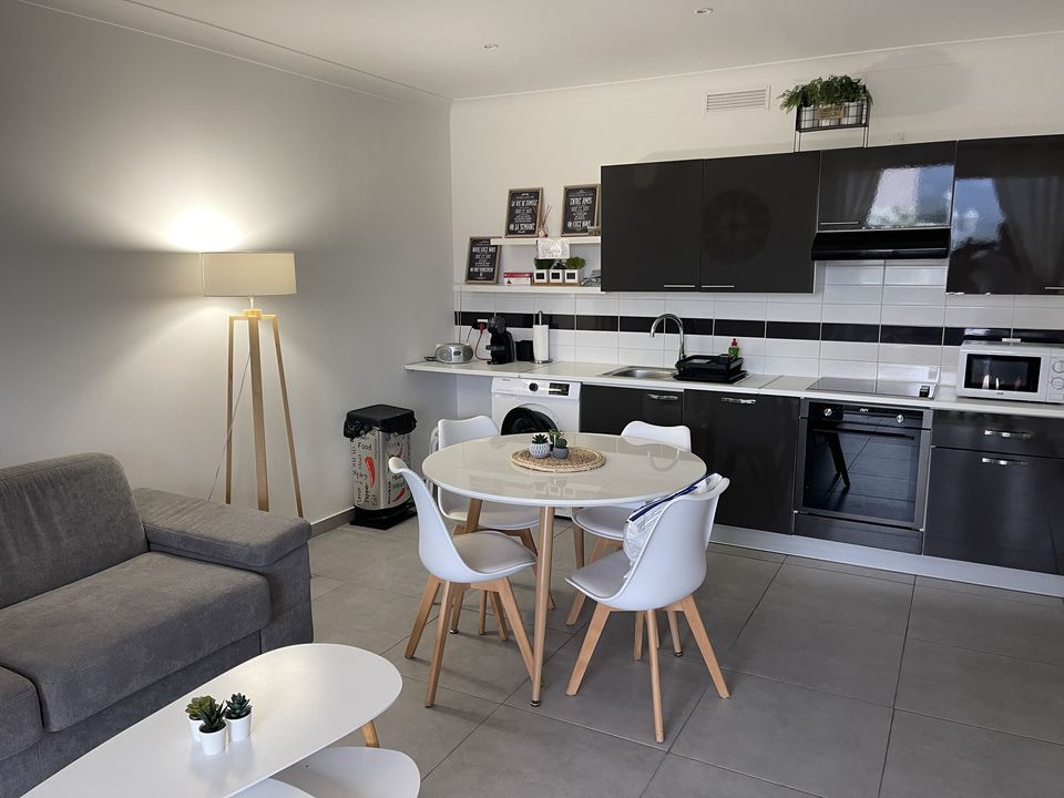 LA PENNE SUR HUVEAUNE, MAISON EN DOUBLE HABITATION DE 155M² - Photo 4