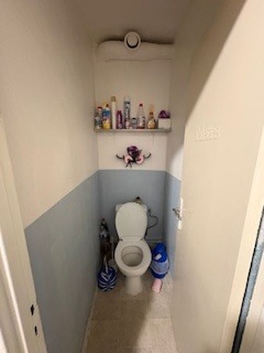 A vendre ( vendu loué )  : appartement T4 proche université - Photo 3