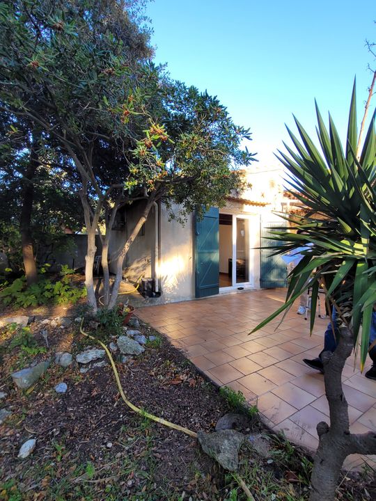 Maison à louer, 1 pièces, 33 m², Sausset Les Pins