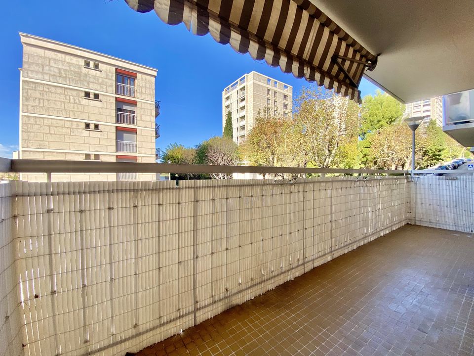 Appartement à vendre, 3 pièces, 54 m², Marseille 13Eme