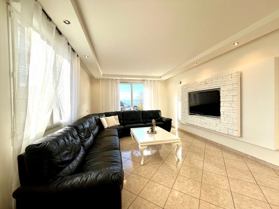Compromis entre maison et Appartement Type 4 de  102 m² avec - Photo 2