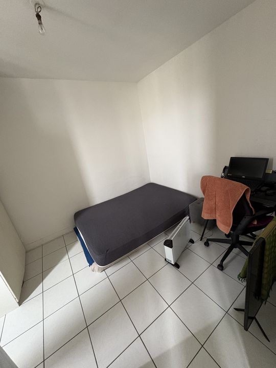 A vendre: Charmant appartement T2 vendu loué: Proche - Photo 2