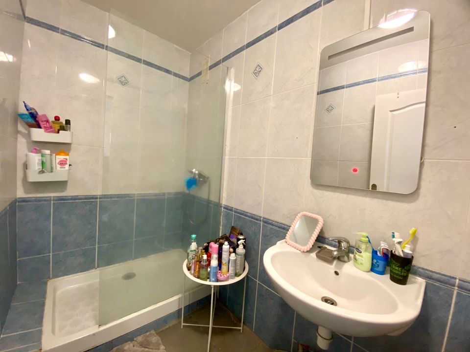 APPARTEMENT T3 DERNIER ETAGE 58M² / BALCON / LES OLIVES - Photo 3