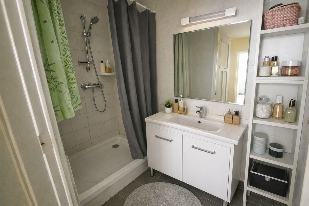 APPARTEMENT TYPE 3 ROGNAC 65M² - Photo 2