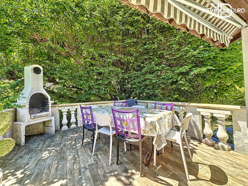 Maison de 115 m² sur un terrain de 900 m² à THUEYTS - Photo 2