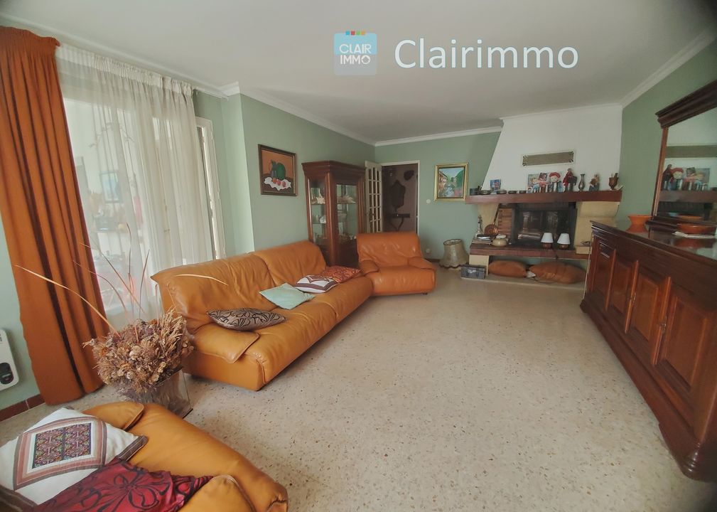 Maison de plain-pied à vendre  Rognac  120 m²  Terrain 416 - Photo 2